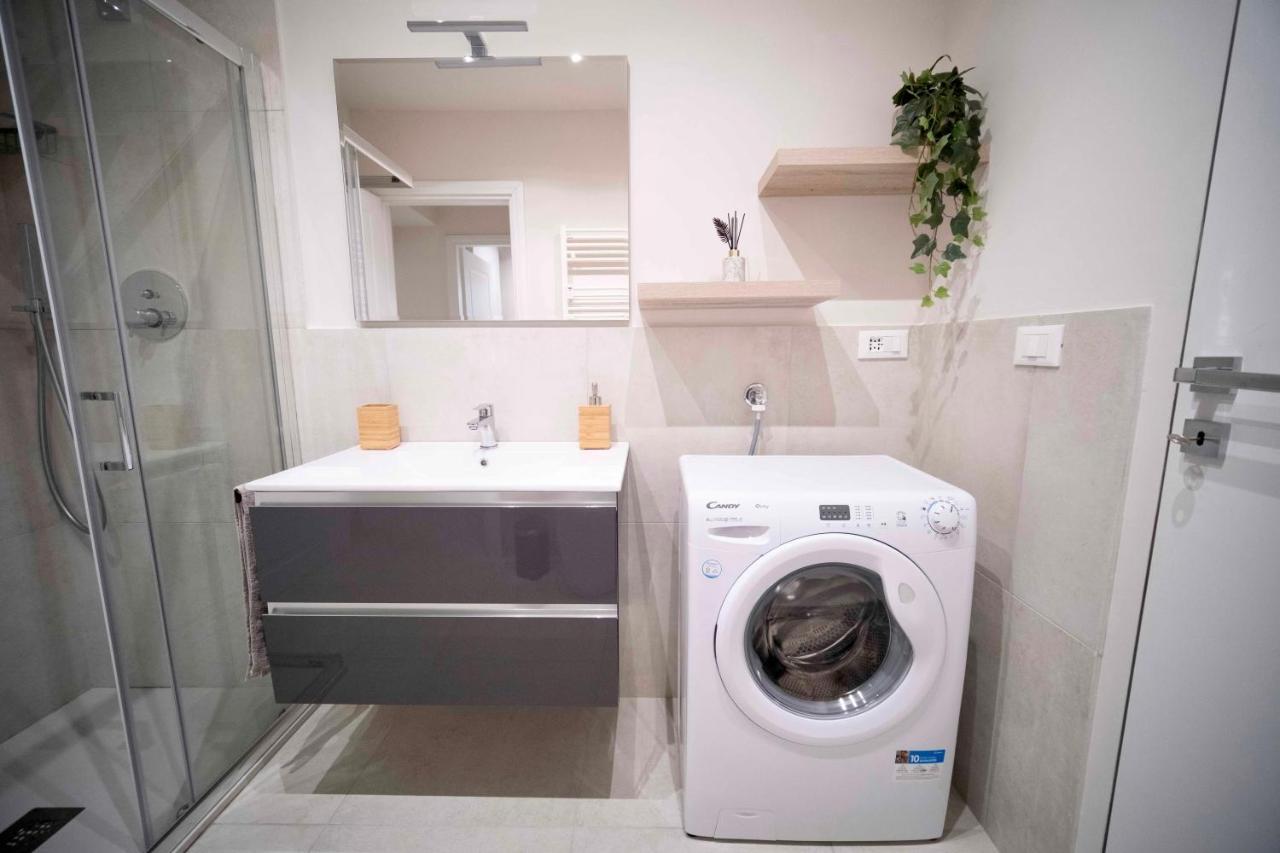Appartamento Moderno ❴ 300 Mt. Da Porta Nuova ❵ *